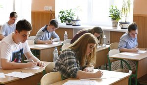 Есть информация из разных источников, что ВНО хотят отменить, - образовательный омбудсмен Горбачев
