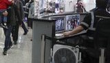 Пасажирів із Китаю в аеропортах запитуватимуть про самопочуття, - МОЗ