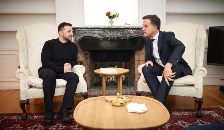 Зеленський обговорив мирний план США із Рютте: Ми готові працювати швидко й конструктивно