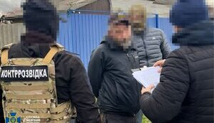 СБУ затримала агента ФСБ: намагався скоригувати удари по ЗСУ на прикордонні з РФ