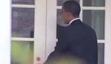 Президента США Обаму не пустили в Белый дом. ВИДЕО.