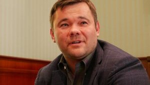 Адвокат Зеленского и Коломойского подтвердил участие в деле по