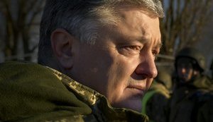 Подразделения десантно-штурмовых войск из Житомирской области будут передислоцированы на важные оборонные направления, - Порошенко