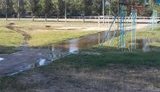 Школу в Керчи залило водой: в водоканале с ремонтом не спешат. ФОТОрепортаж