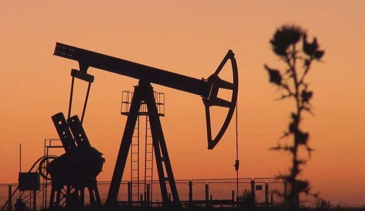 Нафта дорожчає через план ОПЕК+ про стабільний видобуток, однак існують побоювання щодо постачань, ‒ Reuters