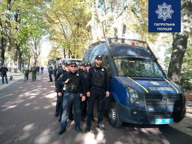 Порядок в столице охраняют 800 патрульных полицейских 11