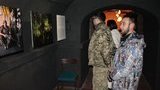"В воротах Европы": Фотовыставка французского фотографа о войне на Донбассе открылась во Львове. ФОТОрепортаж