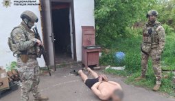 Трудове рабство: поліція визволила людей із підпільних лісопилок