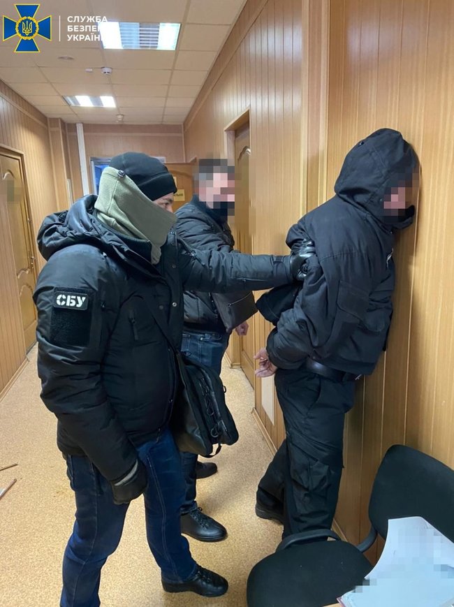 Начальник одного из департаментов Киевводоканала вымогал $38,2 тыс. взятки, - СБУ 02