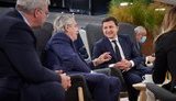 Зеленський у Глазго обговорив із президентом Аргентини Фернандесом посилення двосторонніх відносин. ФОТО