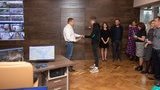 Філатов вручив містянам грошові винагороди за допомогу у затриманні зловмисників