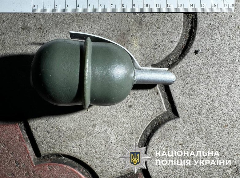 Конфликт в центре Одессы: местный житель взорвал страйкбольную гранату и ранил себя