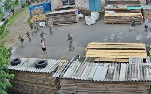 Постріли та газовий балончик: на Черкащині сталася сутичка м