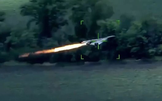 Українські вертольоти Мі-8 та Мі-24 перехопили 14 дронів Shahed і Гербера на Херсонщині. ВІДЕО