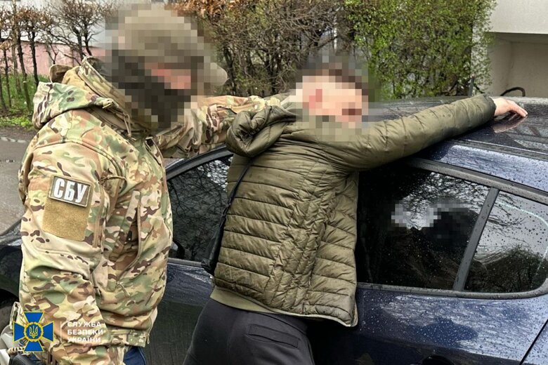 СБУ затримала рекетира з РФ, який вибивав данину з мобілізованих та онкохворих
