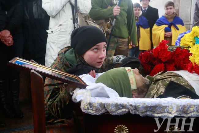 Воздадим честь и склоним головы в связи с тяжелой утратой семьи Никоненко 02