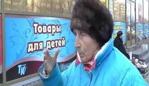 "Мы в шоке! Помощь малоимущим поотменяли и гуманитарку никто не получал", - террористы заставляют жителей Луганщины работать за трудодни и еду. ВИДЕО