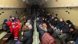 Самолет с освобожденными украинцами вылетает с аэродрома Чугуева, в "Борисполе" их уже ожидает Зеленский, - ОП. ФОТО