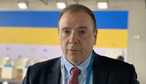 бен,ходжес