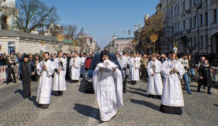 Церемония похорон Патриарха Филарета завершилась в Киеве