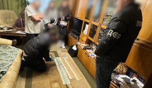 Фіктивні вчителі й "бронювання": викрито злочинну схему в ліцеї на Волині. ФОТОрепортаж