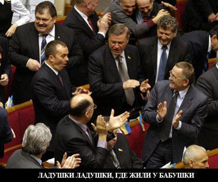 Чем занимаются депутаты в рабочее время