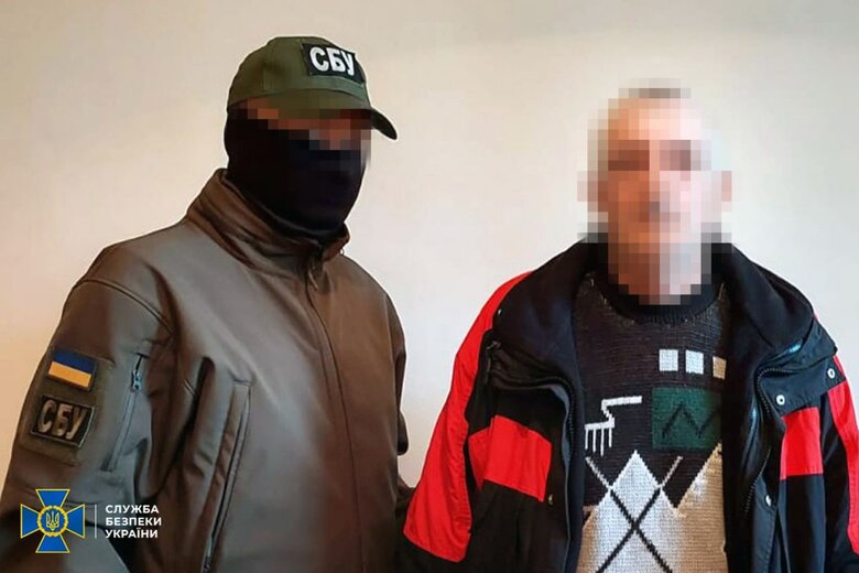 СБУ затримала зрадників, які були у складі "виборчкому РФ" на Херсонщині