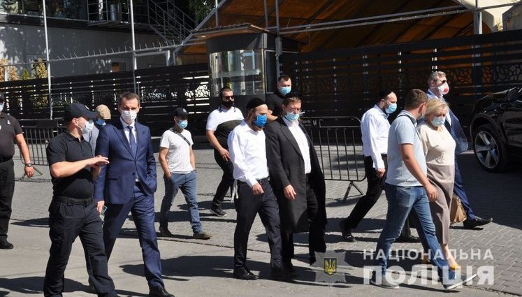 Нині в Умані перебувають майже 50 паломників-хасидів, порядок забезпечуватимуть понад 500 поліцейських, - Нацполіція. ФОТО