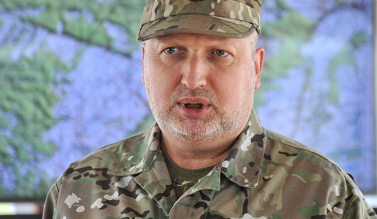 Турчинов назвал безосновательными обвинения в поставках украинского оружия в Южный Судан