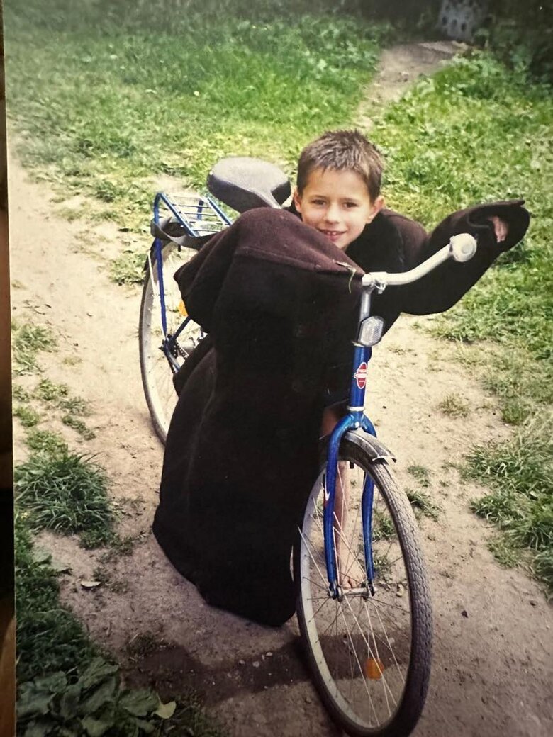 Діма, яка війна?! Тобі вісімнадцять! - Я піду! Я мушу там бути. Розмова із сім’єю Да Вінчі 06