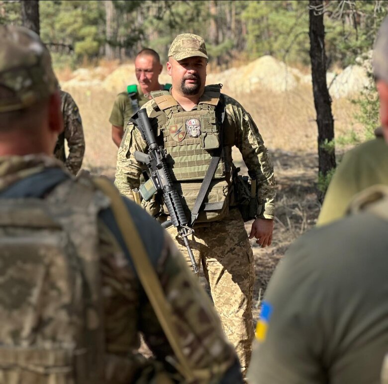 Нагородження воїнів 516 батальйону до Дня захисників і захисниць України 09