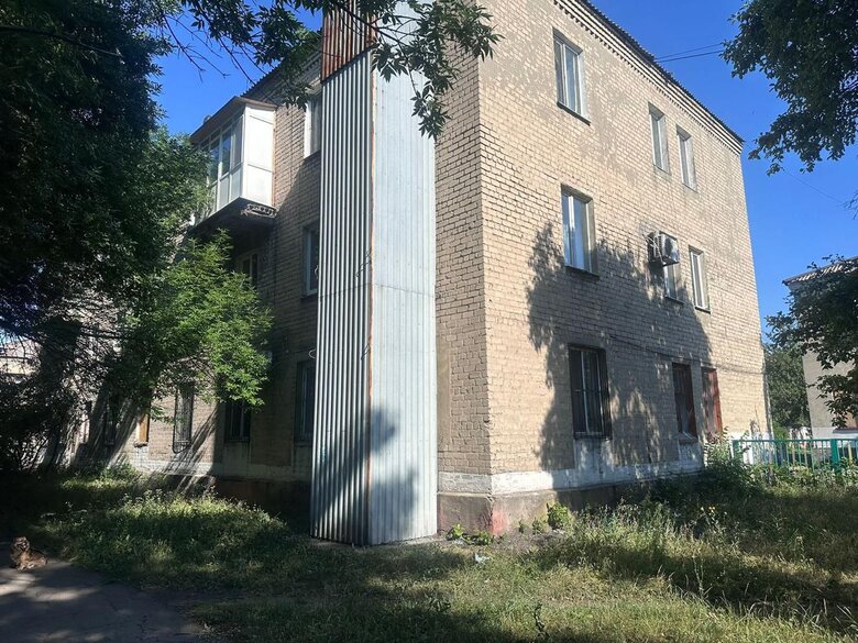 Наслідки обстрілу Українська