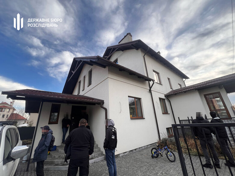 ГБР проводит обыски у заместителя главы ВККС
