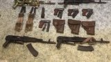 Двоє раніше судимих чоловіків налагодили на Житомирщині збут викраденої з військової частини зброї та боєприпасів, - СБУ. ФОТОрепортаж