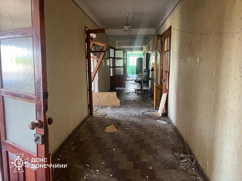 Окупанти вдарили по пожежній частині в Костянтинівці