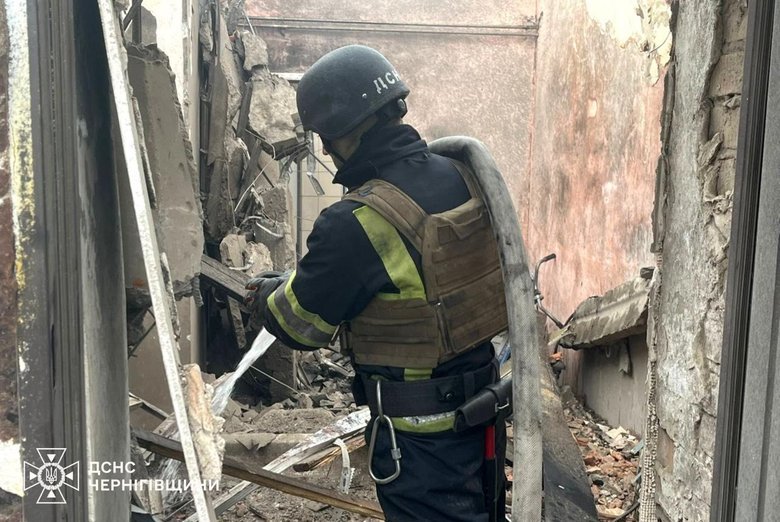 Росіяни атакували підприємство на Чернігівщині
