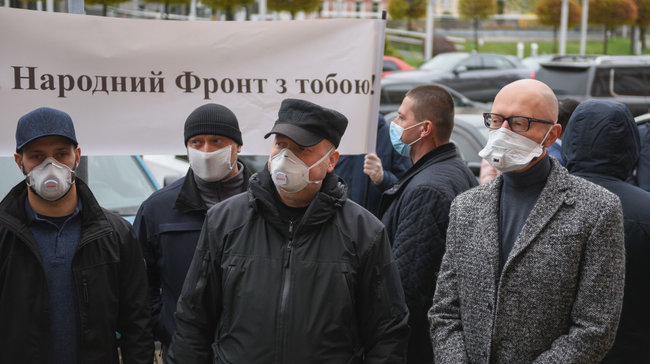 Це переслідування не тільки Тані, а це переслідування української боротьби за незалежність під час Майдану, - Яценюк підтримав Чорновол 01