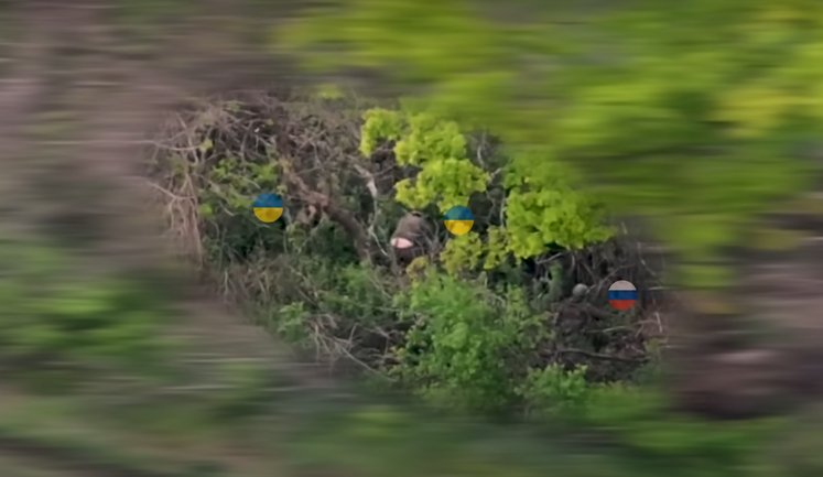 Дронари 93-й ОМБр отбили у россиян пленных минометчиков. ВИДЕО
