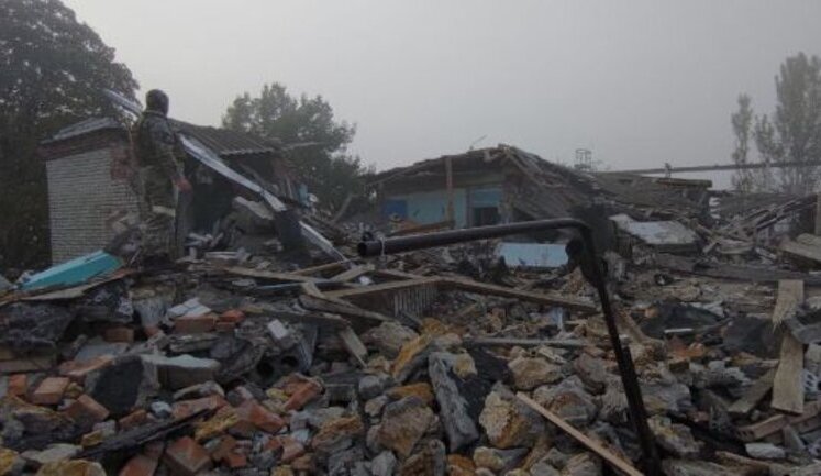 "That’s all that’s left": Russian occupiers’ base in Nova Kakhovka after hit of HIMARS. VIDEO