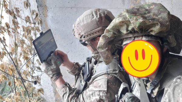 Антон Даниленко: Росіяни просто працювали по графіку. О десятій годині бабах, і починається. Декілька десятків снарядів. Могло іти дві людини і по них випускали 6-7 ракет Граду 06