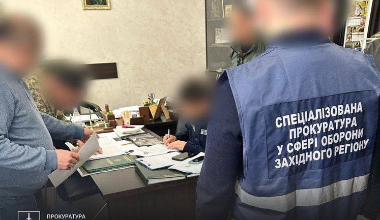 Проректор військової академії, який залучив підлеглих до будівництва свого будинку, постане перед судом. ФОТОрепортаж