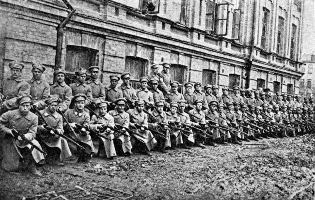 К 100-летию боя под Крутами в Сумах подготовили онлайн-выставку 01