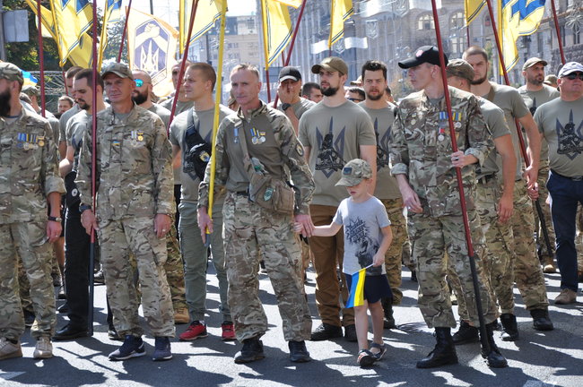 Марш захисників України в Києві завершився 24