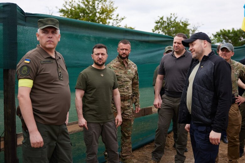 Зеленський відвідав опорні пункти Нацгвардії на Одещині 07