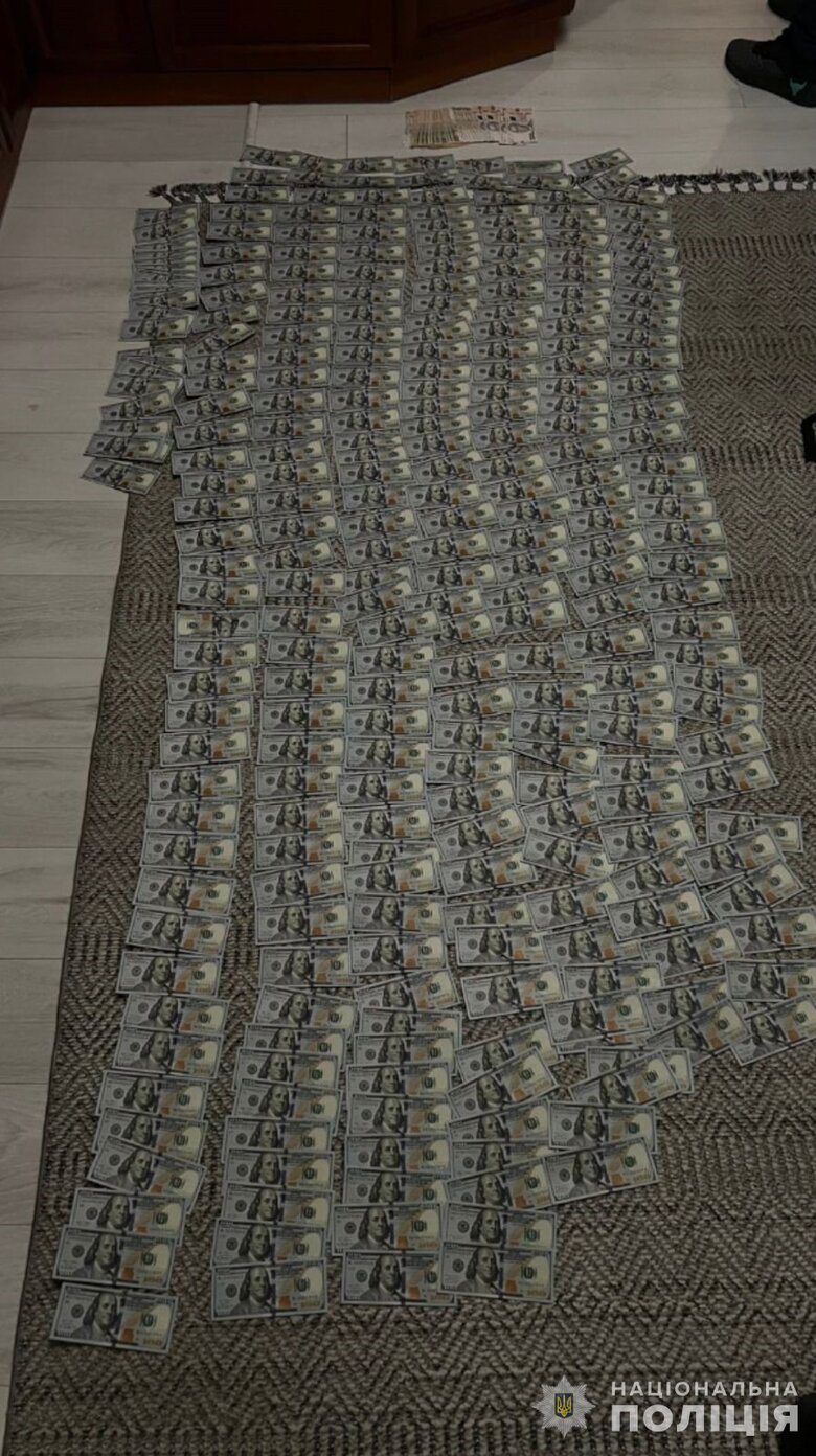 За вимагання в лікаря $7 тис. неіснуючого боргу затримано банду