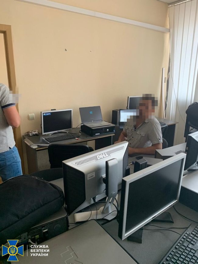 Украинские госструктуры покупали и устанавливали программы-шпионы, собирающие данные для спецслужб РФ, - СБУ 02