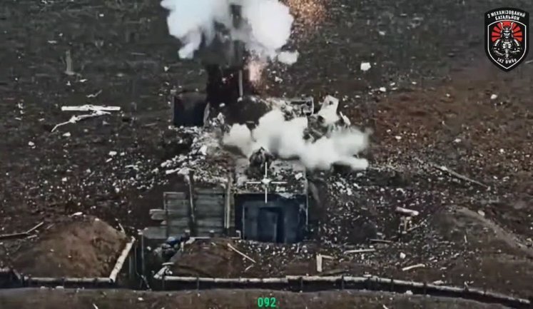 Двое бойцов 142-й ОМБр зачистили блиндаж с оккупантами и уклонились от сброса с дрона. ВИДЕО