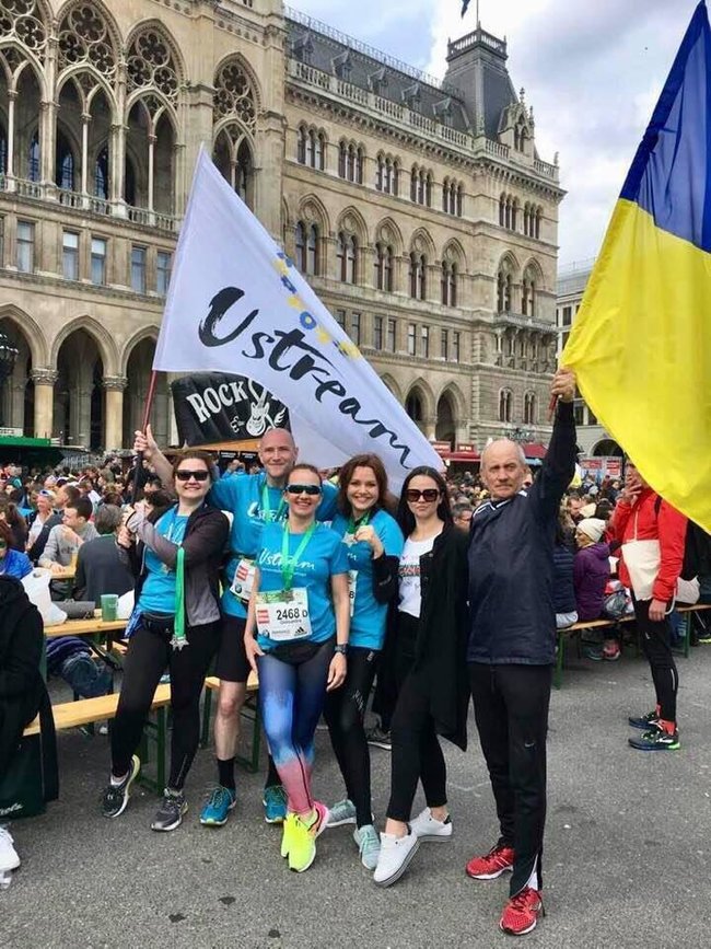 Українці взяли участь у Віденському міжнародному марафоні: є призові місця 02