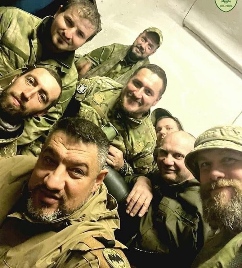 Володимир Ращук: Ми, як хижаки, полювали на їхні танки та БМП, тому що вони вже так задовбали! Не можу описати цю злість і азарт, які тоді були в очах пацанів 05