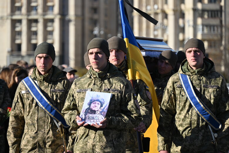 Із воїном та засновником видання Горинь Тарасом Давидюком, який загинув у бою проти окупантів на Запоріжжі, попрощалися у Києві 08